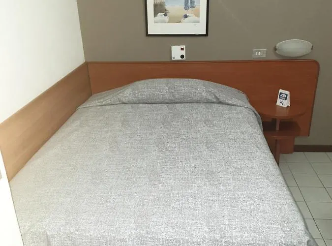 Hotell Hotel Ravenna 3*